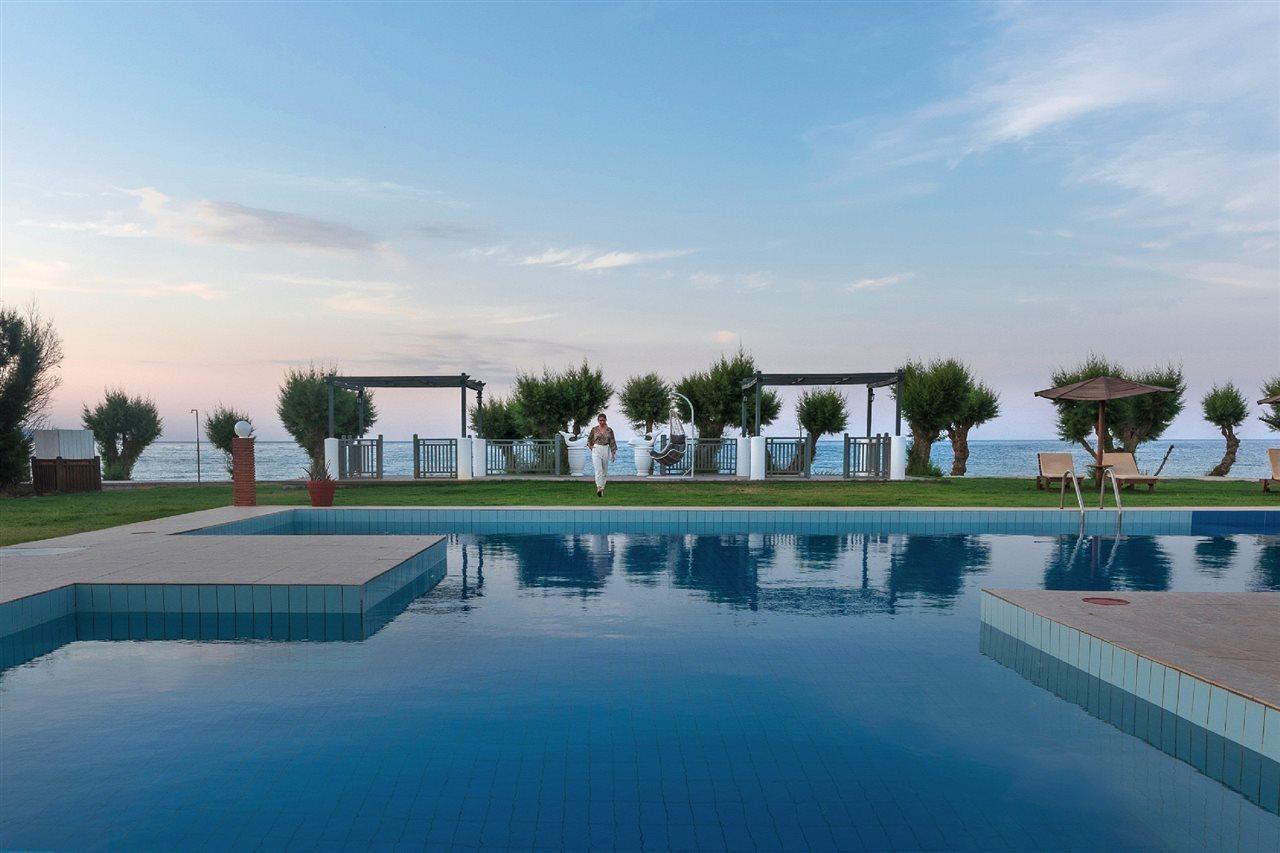Arion Hotel Kolymbari Buitenkant foto